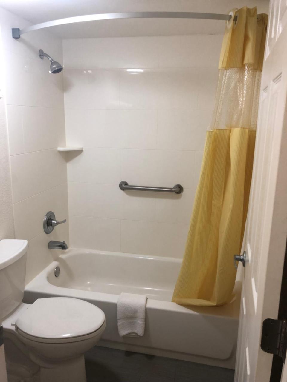 Hotel Days By Wyndham Douglasville-atlanta-fairburn Road *
